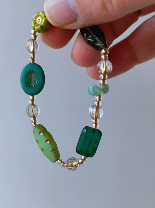 Forest Moss Vintage Glass Bracelet